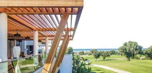 Apartamento Aprt Bahiagolf Beach Bouzika, R�sidence Front Mer