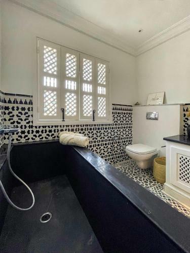 Hostal Dar Colibri - Maison D'h�tes � K�libia