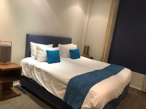 De Waterkant Superior Apartments