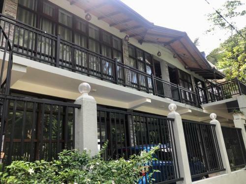 Hotel Rivulet Resort Kandy