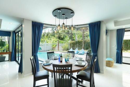 Kata Azure Villa @kata Beverly Hill