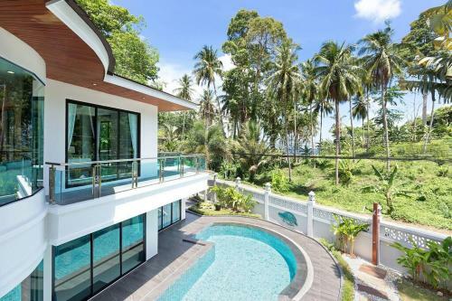 Kata Azure Villa @kata Beverly Hill