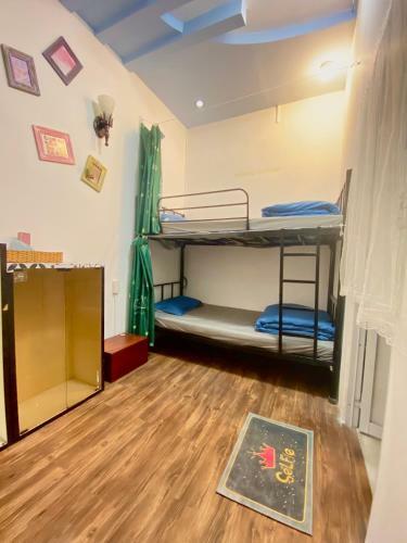 Bluehomest - ?� L?t Homestay
