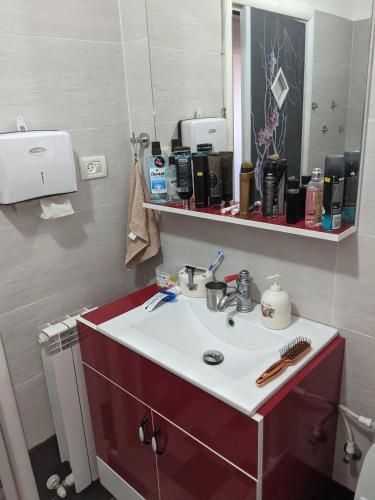 Apartamento ???????? ???? 4 ??????? ? ???????? ?? 15-?? ?????. ????????? ???????????.
