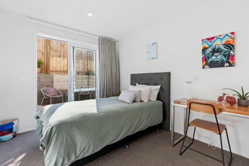 Oceanview Magic - Mount Maunganui Holiday Home