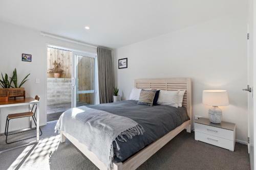 Oceanview Magic - Mount Maunganui Holiday Home