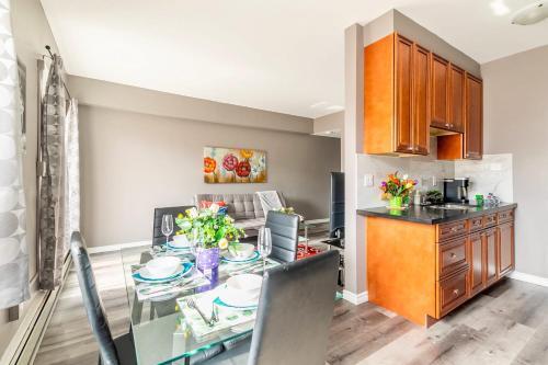 Apartamento Bright & Cozy 1 King Br Apt - In Prime Location