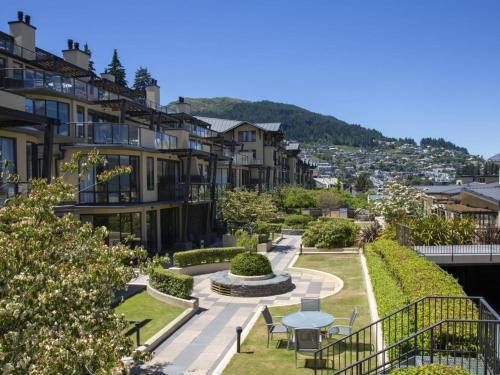 The Beacon - 2 Bedroom Town Center Apartment 614