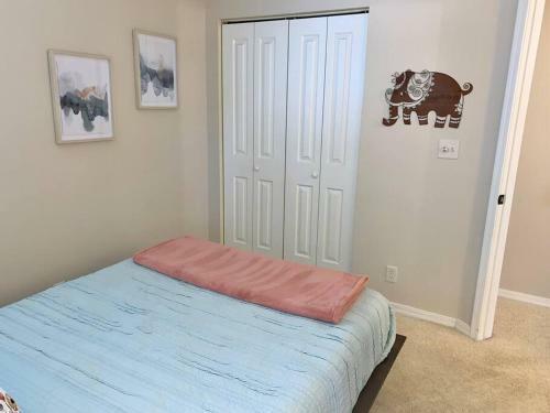 The Comforts' Inn: Mountain Escape