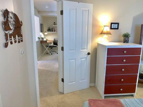 The Comforts' Inn: Mountain Escape