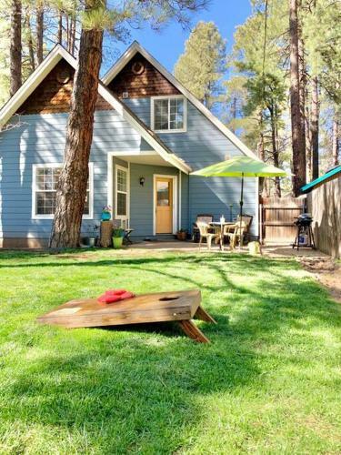 The Comforts' Inn: Mountain Escape