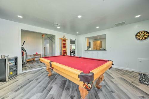 Stylish Basecamp 6850 - 2 Blocks To Dtwn!