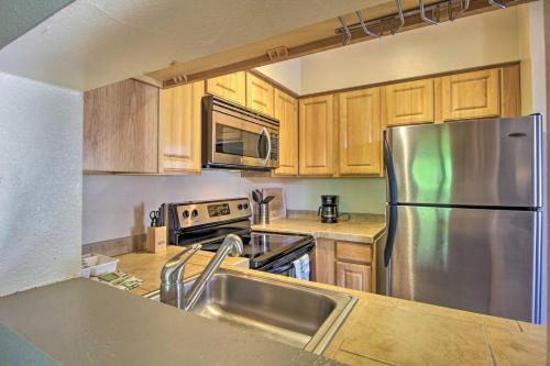 Apartamento Tucson Sunny Spot With Pool And Hot Tub Access!