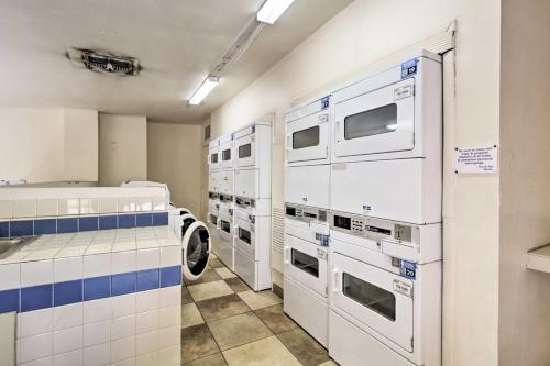 Apartamento Tucson Sunny Spot With Pool And Hot Tub Access!