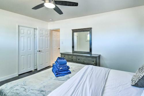 Sleek Phoenix Getaway With Private Pool And Yard!