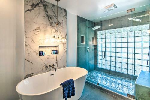 Sleek Phoenix Getaway With Private Pool And Yard!