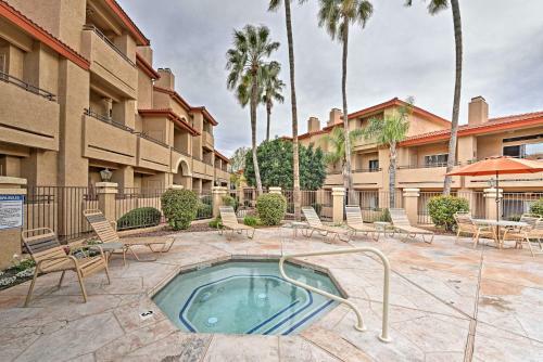 Apartamento Welcoming Phoenix Condo With Mountain Views!