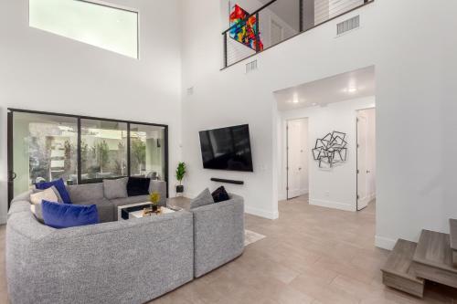 33rd Modern Phoenix Home