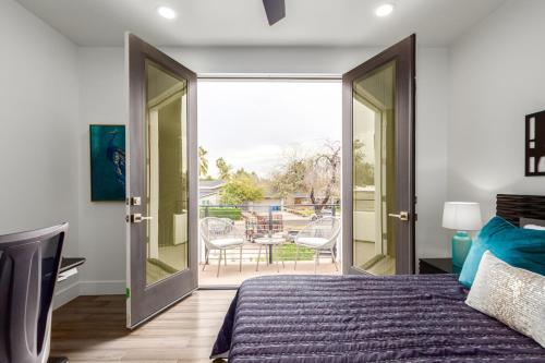33rd Modern Phoenix Home