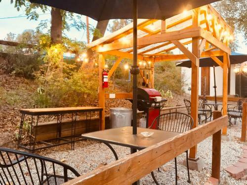 Sierra Mountain Lodge - Yosemite