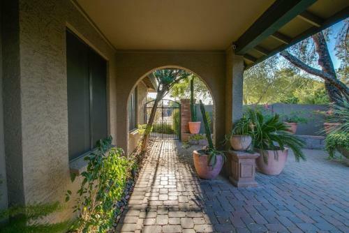 Scottsdale Gem Wpool In Private And Serene Yard