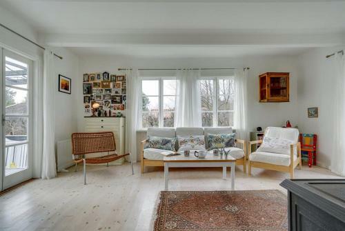 Idyll Summer House In Hornb�k