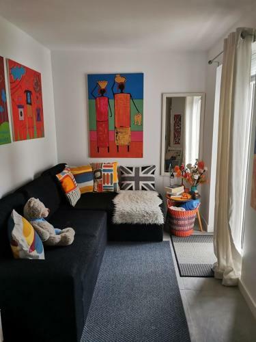 Vejlegade 6 (august Enna's Hus)