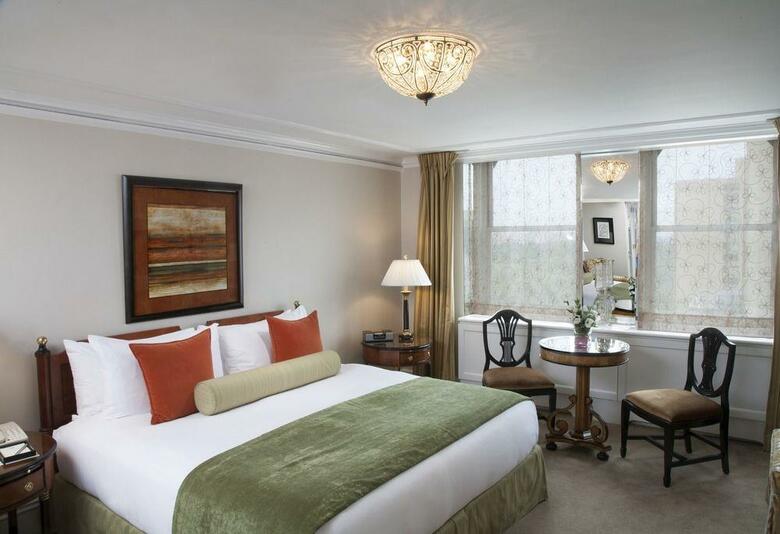 Hotel The Sherry Netherland