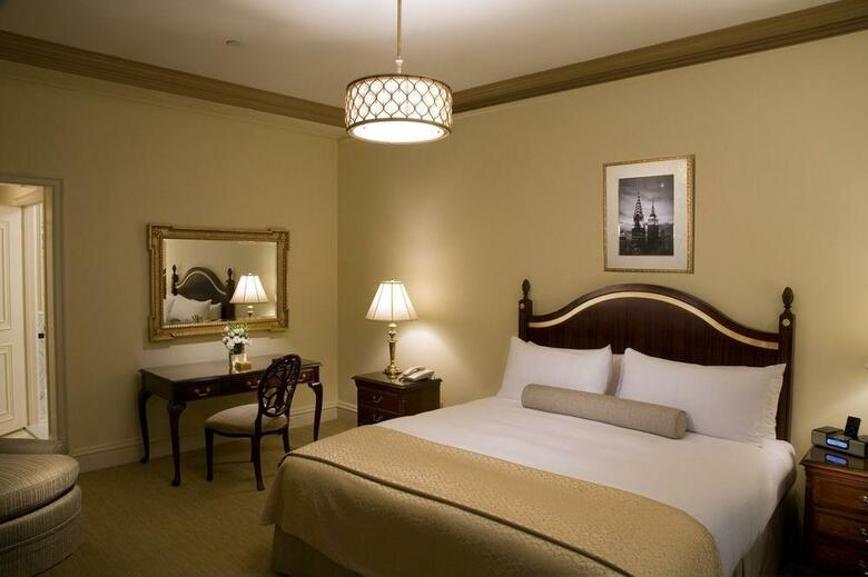 Hotel The Sherry Netherland