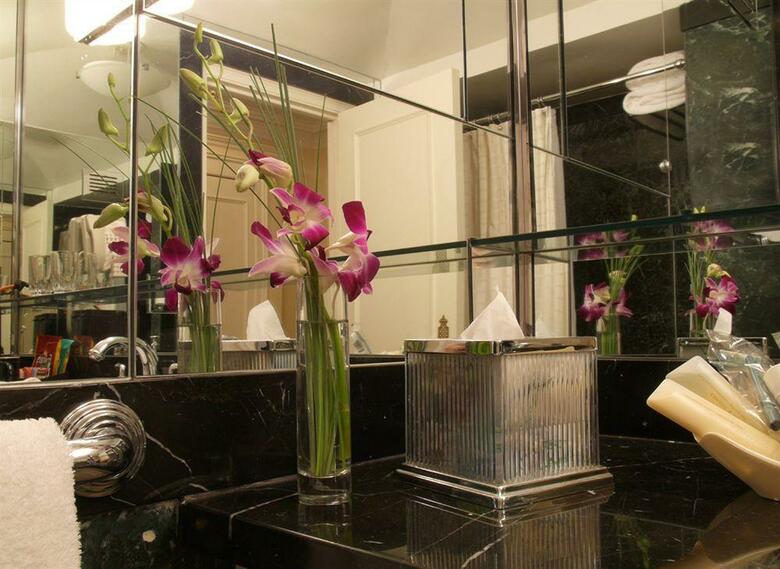 Hotel The Sherry Netherland