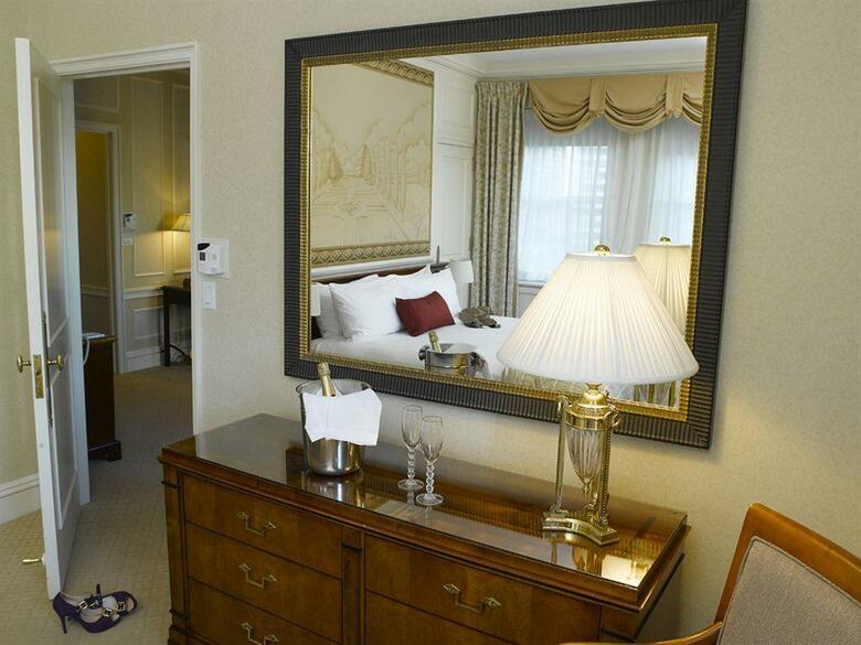 Hotel The Sherry Netherland