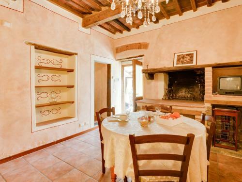 Apartment Viola Pescia