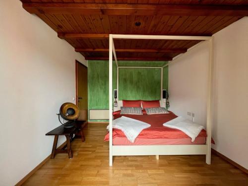 Apartamento Losone: Casa L�ssi