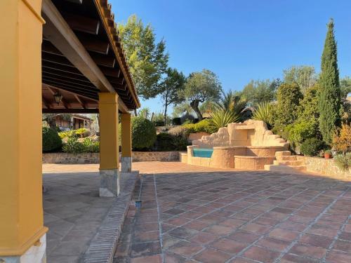 Casa Rural La Capachera En �lora