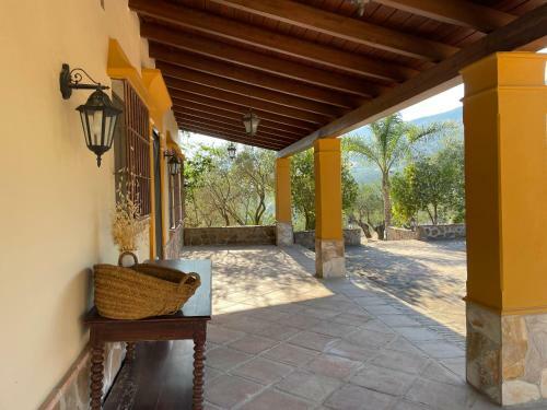 Casa Rural La Capachera En �lora