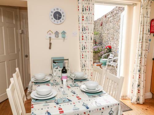 Coral Cottage