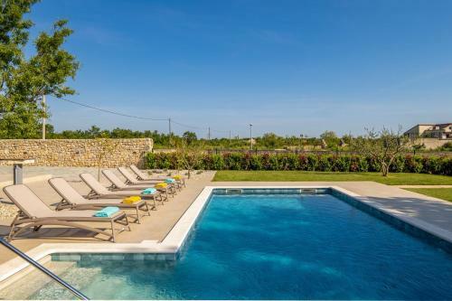 Beautiful Villa Tany