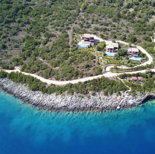 Beachfront Villa Eva