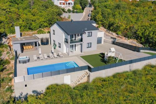 Villa Blue Lake