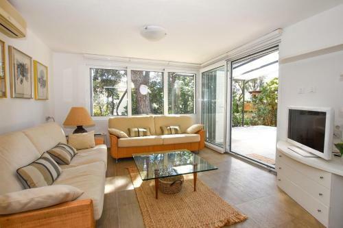Seaside Holiday House Mandre, Pag - 19691