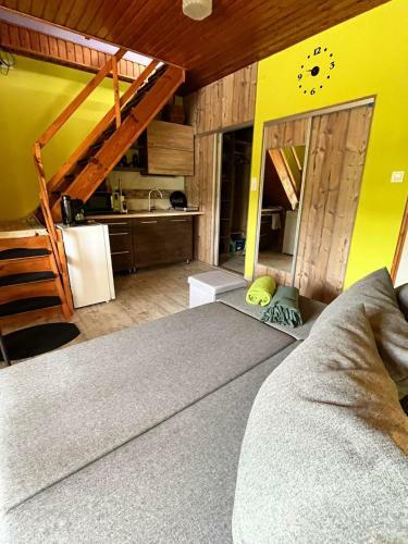 Piedone Apartman Fony�d