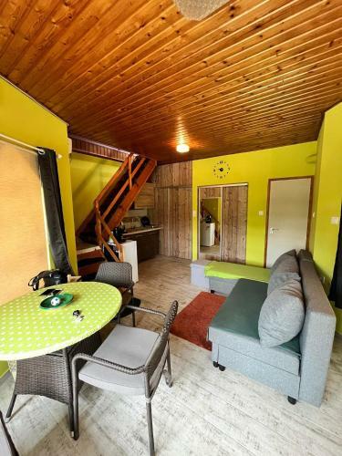 Piedone Apartman Fony�d