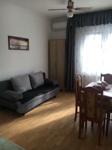 Luna Home Apartman