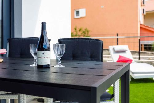Apartment In Krk - Insel Krk 42612