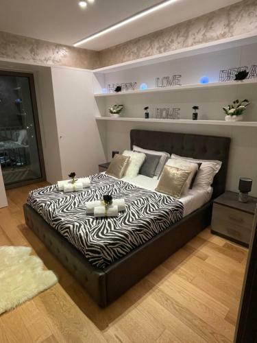 Bed & Breakfast Luxury Room Metropolis