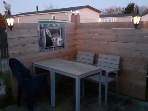 Comfortable Chalet Close To The Wadden Sea