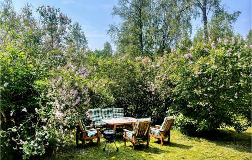 Nice Home In Dalskog With 2 Bedrooms