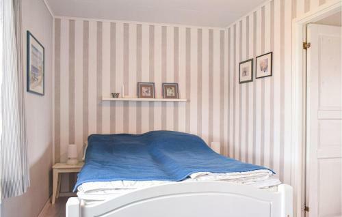 Awesome Home In F�gelfors With 3 Bedrooms