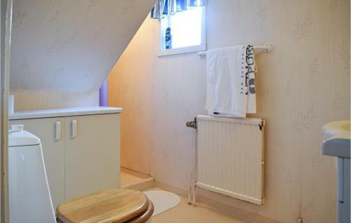 Amazing Apartment In F�rbo With 1 Bedrooms