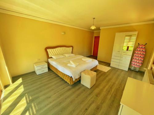 Apartamento Lustra Garden Su?te